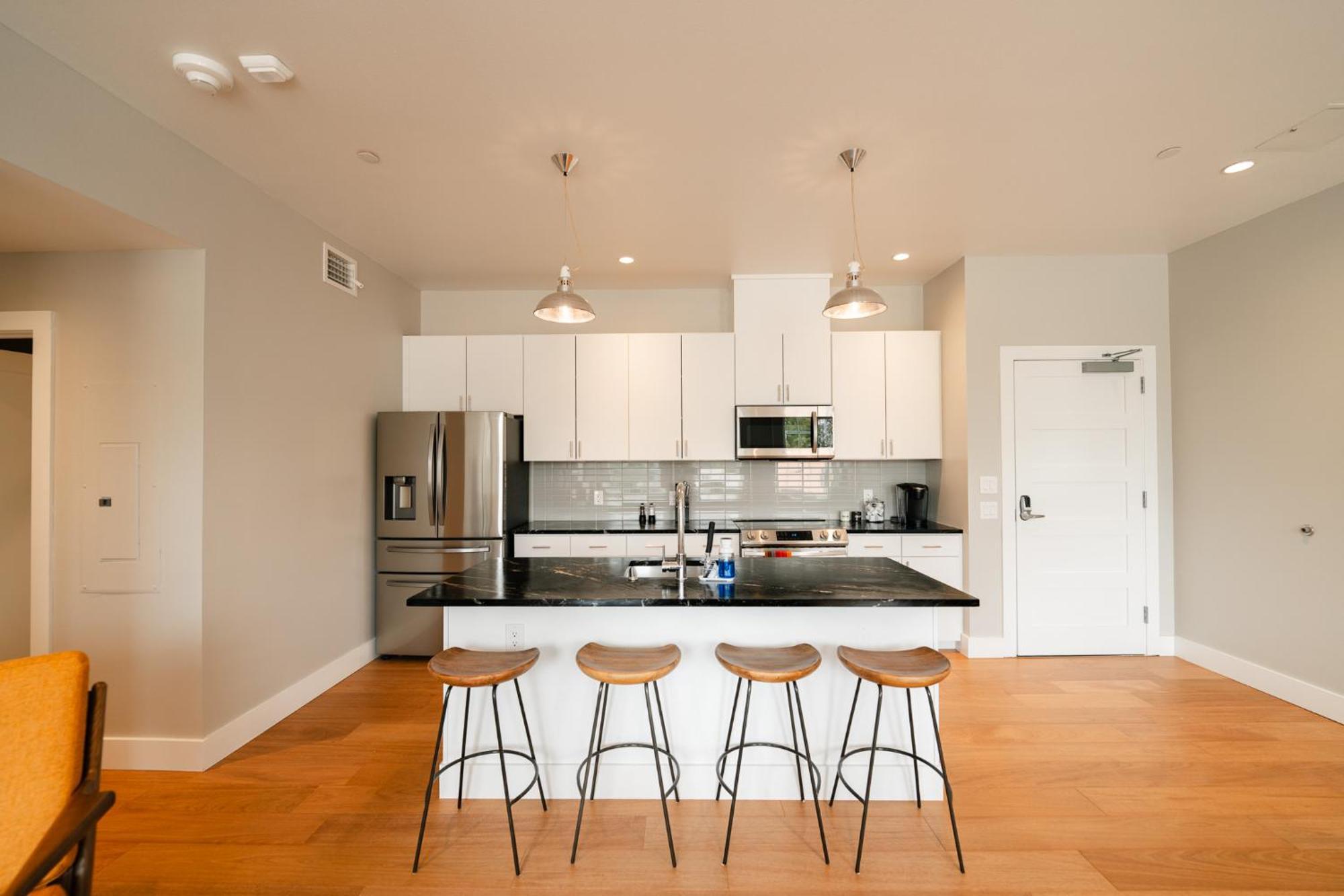 Western 1924 Luxury Lofts Martindale 外观 照片