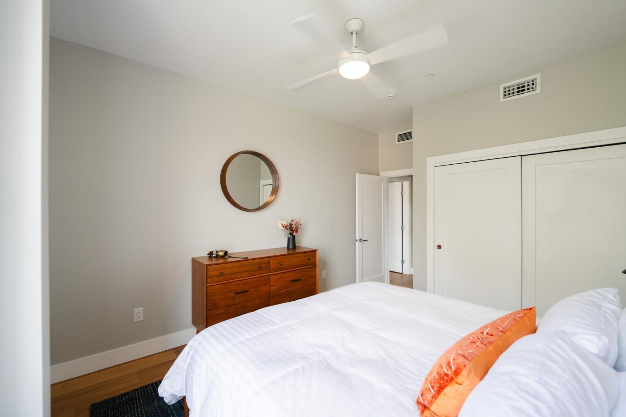 Western 1924 Luxury Lofts Martindale 外观 照片