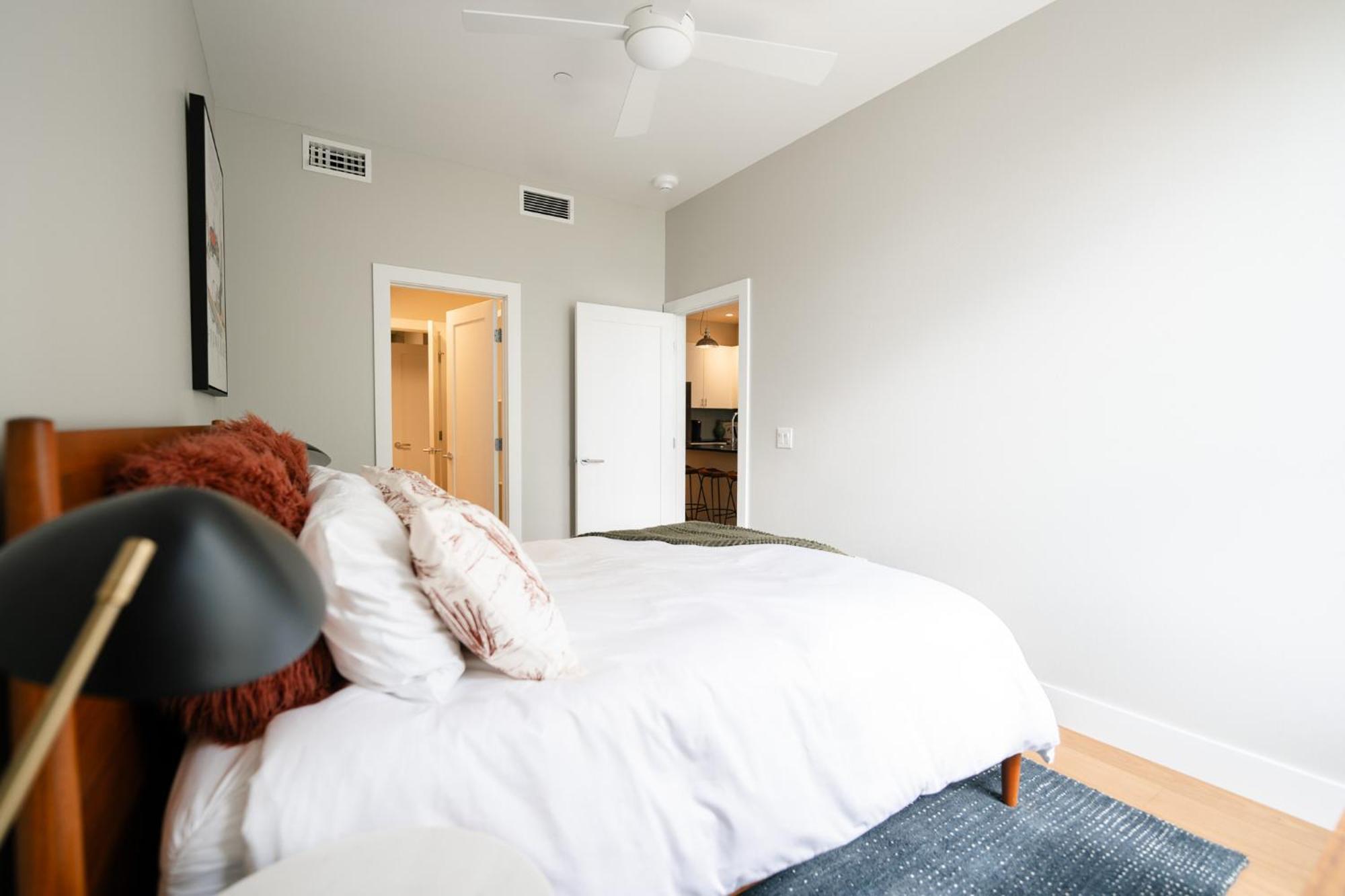 Western 1924 Luxury Lofts Martindale 外观 照片