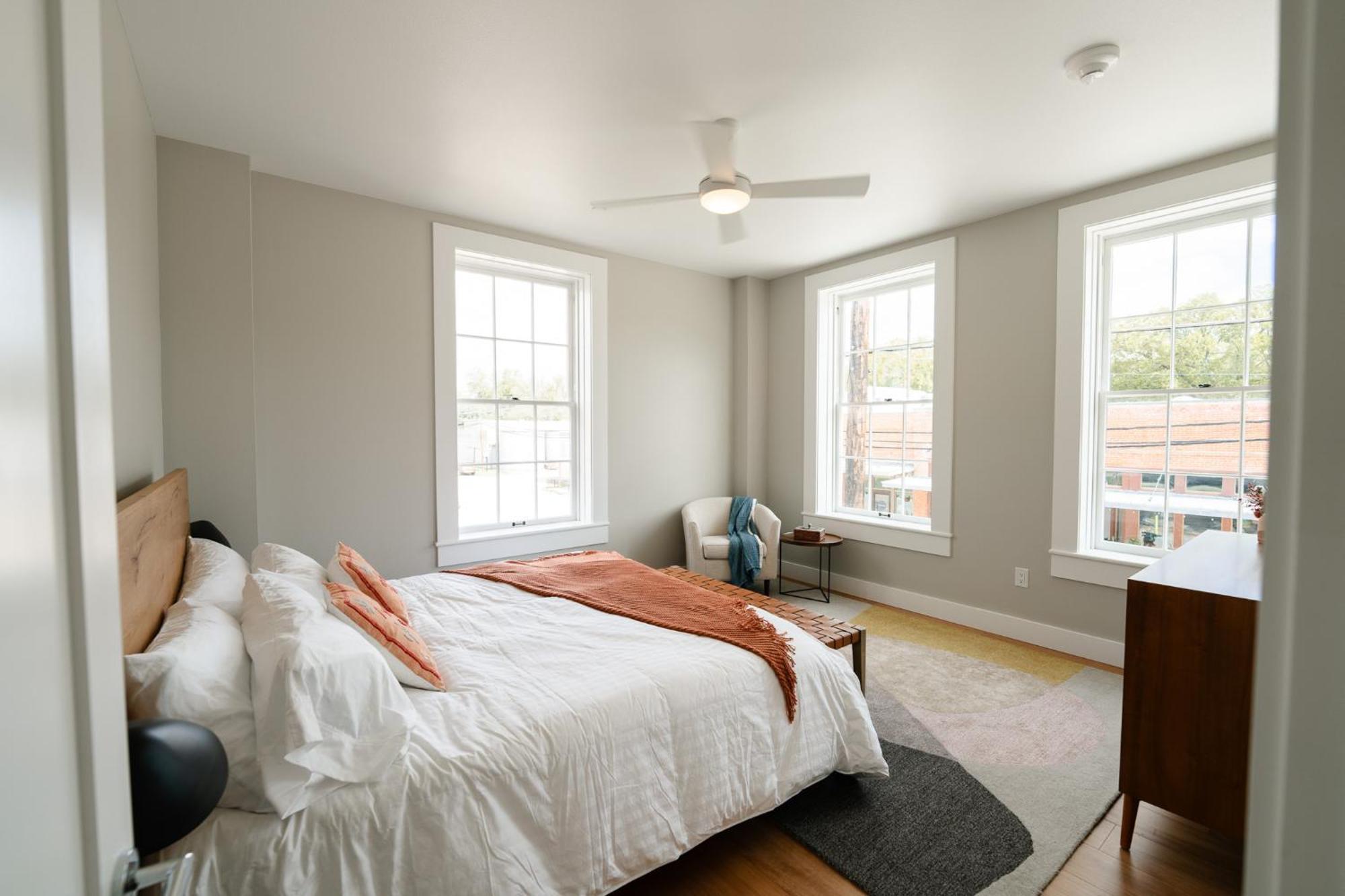 Western 1924 Luxury Lofts Martindale 外观 照片