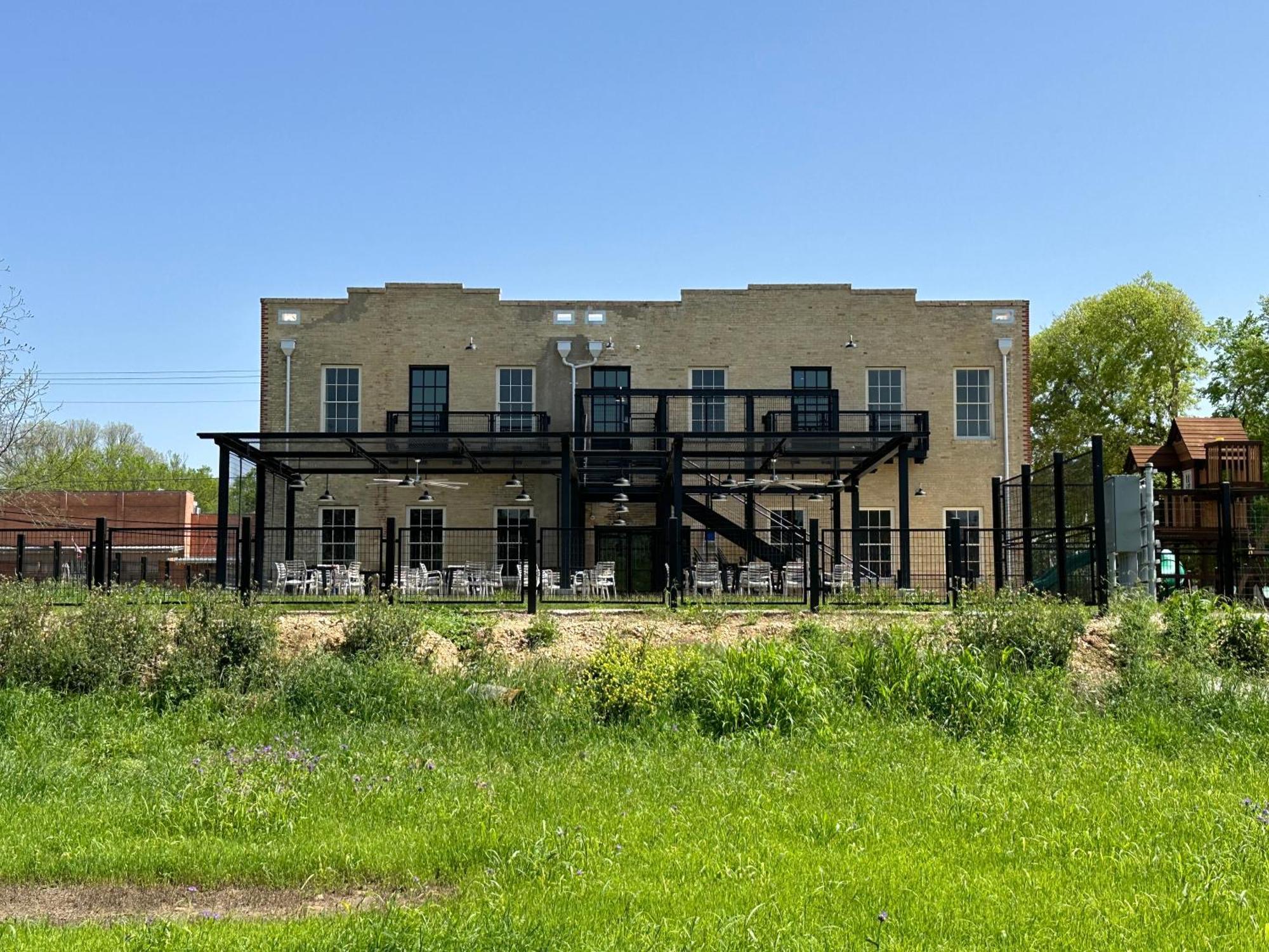 Western 1924 Luxury Lofts Martindale 外观 照片